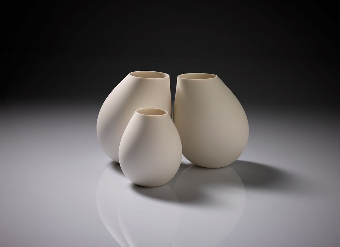 Murmur #1, porcelain, dimensions variable, 2017